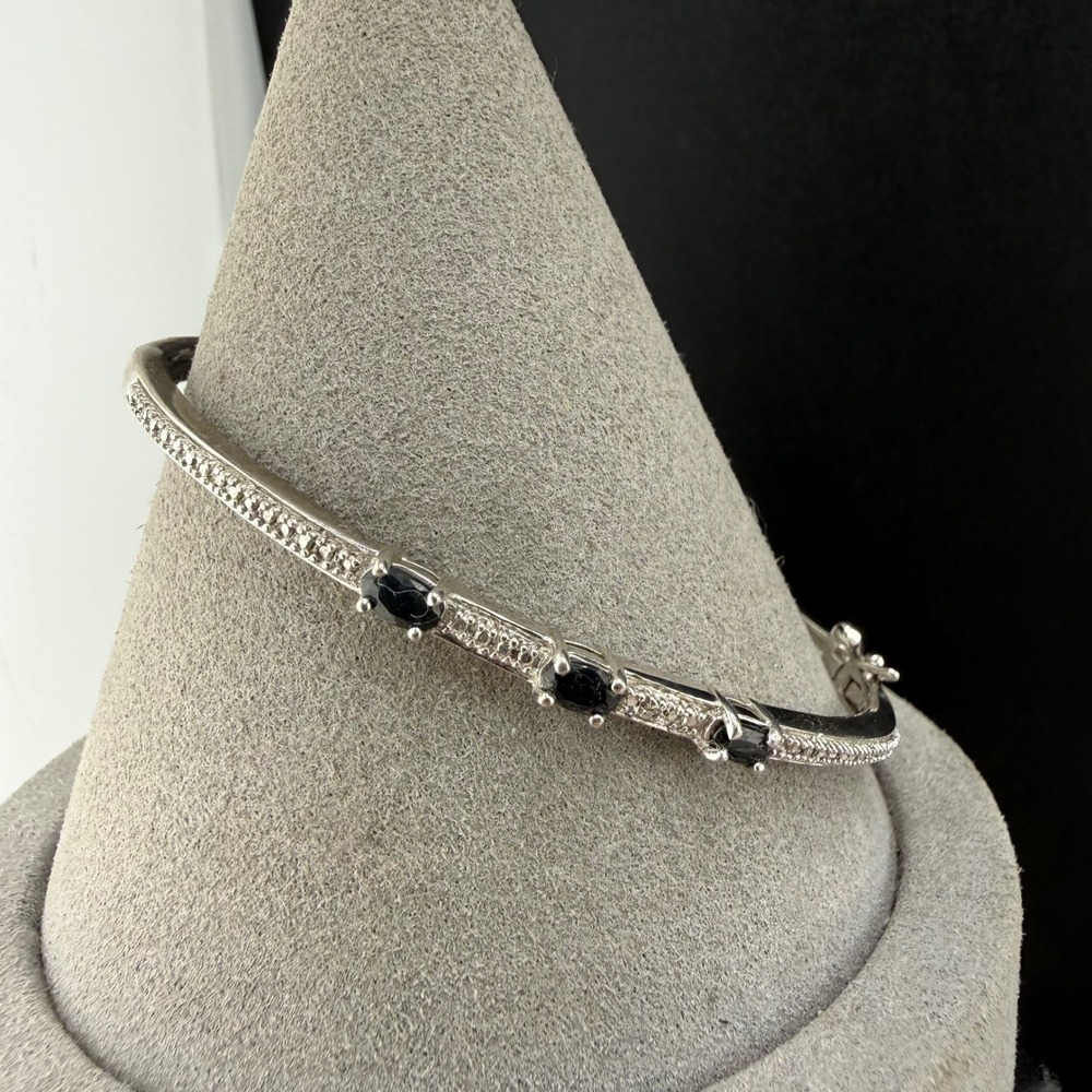 Vintage Signed 925 Bangle Bracelet Silver Black Stone Hinged Oval Pave 7in